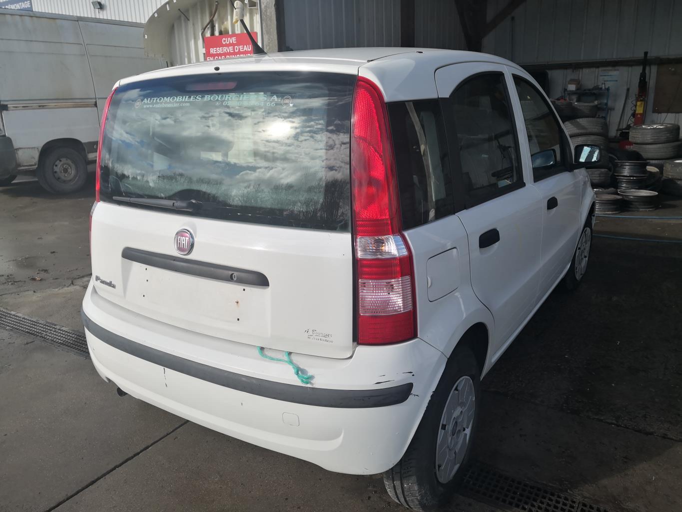 Train arriere complet FIAT PANDA 2 PHASE 1 Essence - 1