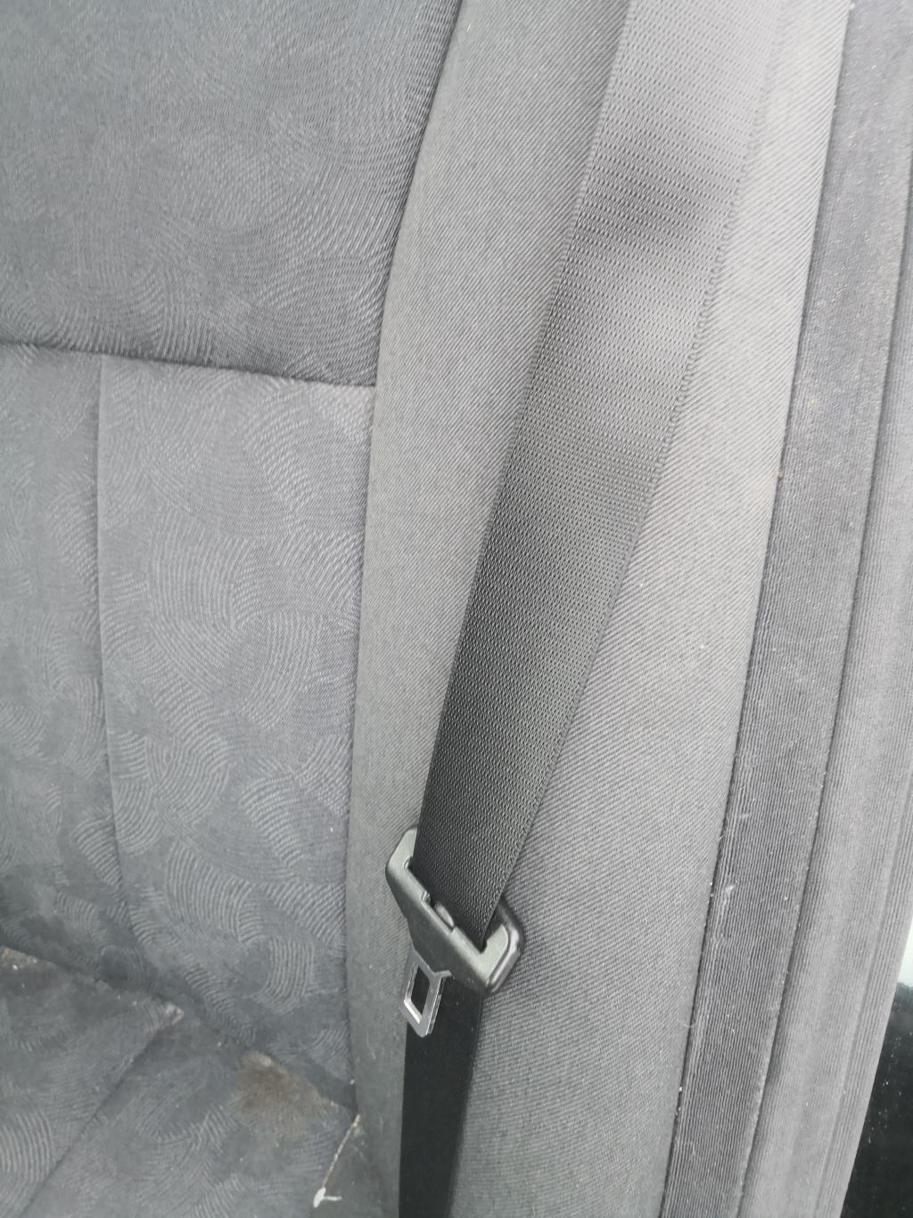 Cintura di sicurezza posteriore sinistra MERCEDES CLASSE E 210 PHASE 2 Diésel - 1