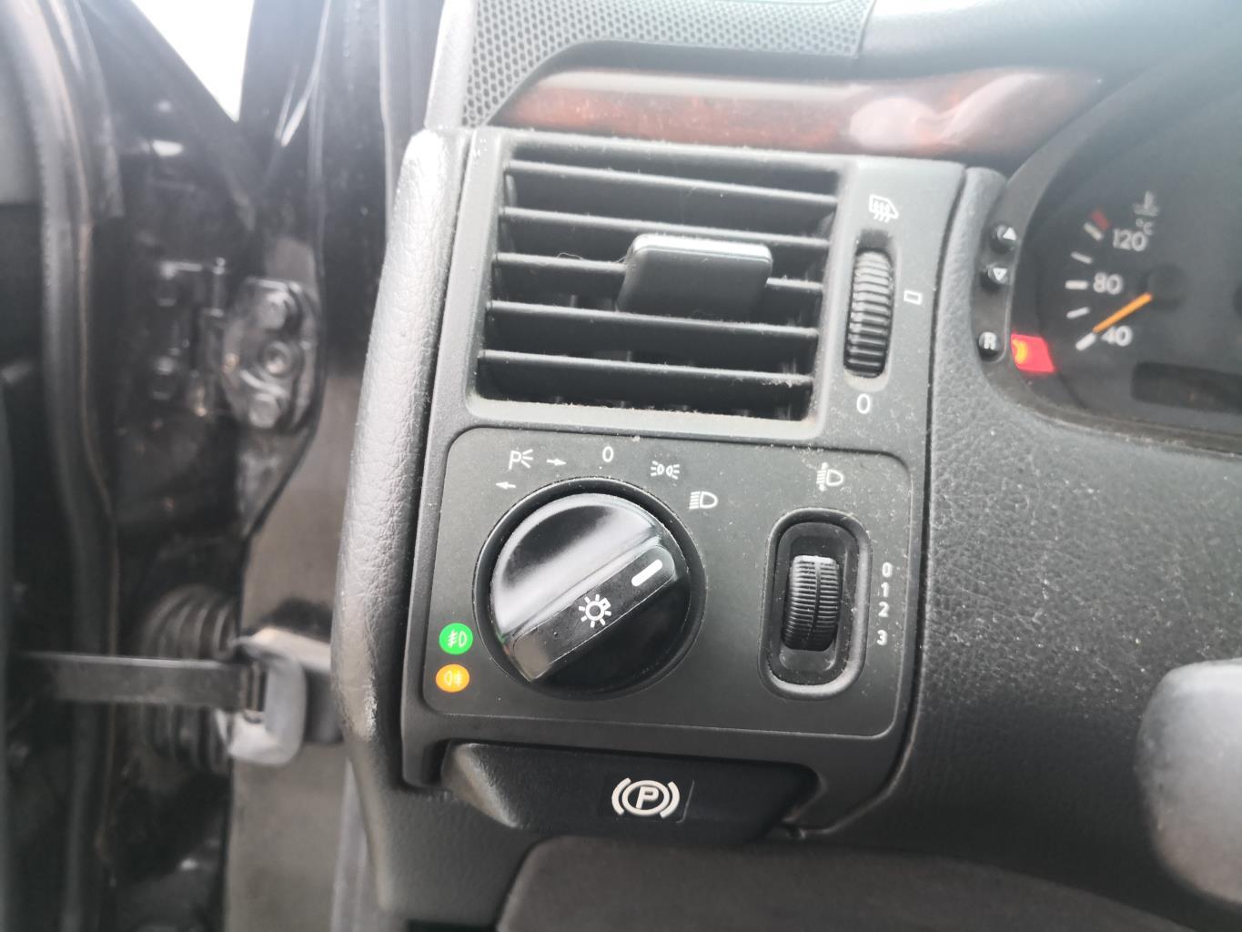 Commande de phare MERCEDES CLASSE E 210 PHASE 2 Diesel - 1