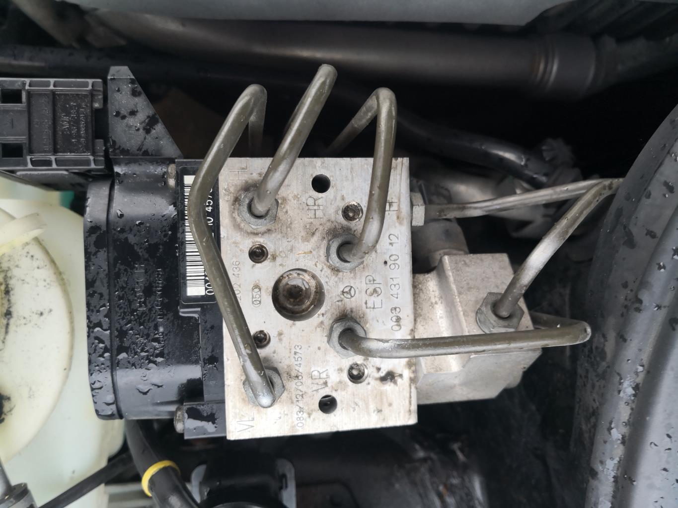 Blocco ABS (antibloccaggio freni) MERCEDES CLASSE E 210 PHASE 2 Diésel - 1