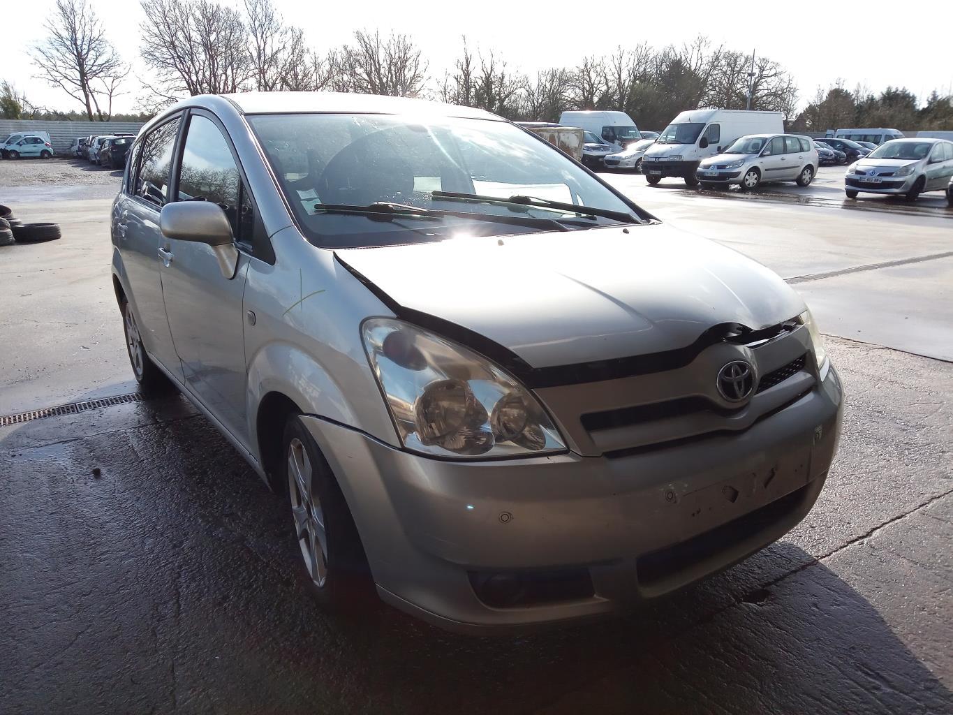 Traversa rinforzo paraurti anteriore TOYOTA COROLLA VERSO 2 PHASE 1 Diésel - 1