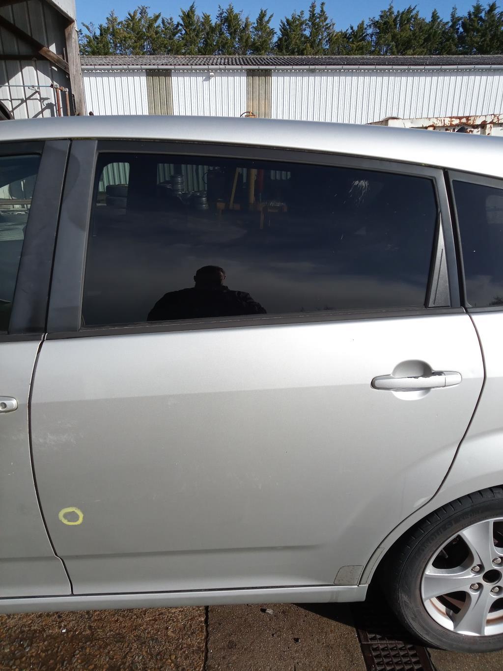 Serratura posteriore sinistra TOYOTA COROLLA VERSO 2 PHASE 1 Diésel - 1