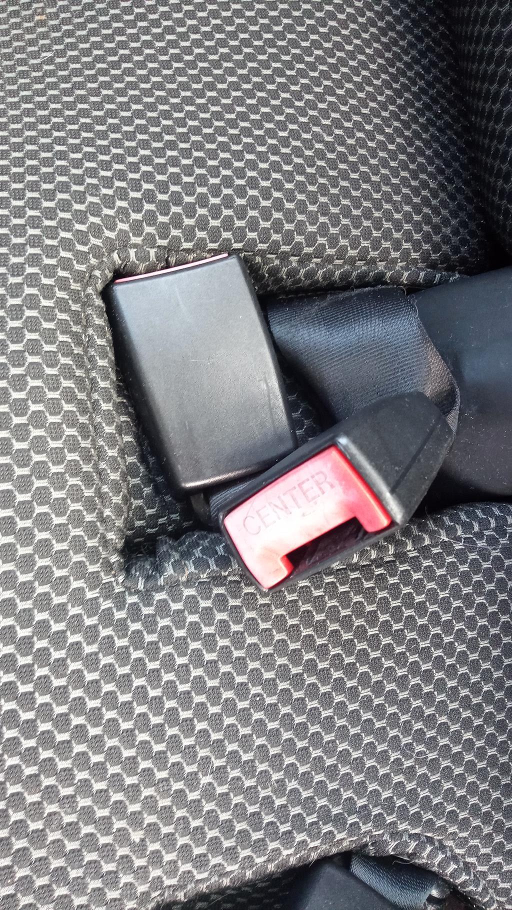 Aggancio cintura sicurezza posteriore destro NISSAN MICRA 3 PHASE 3 Diésel - 1