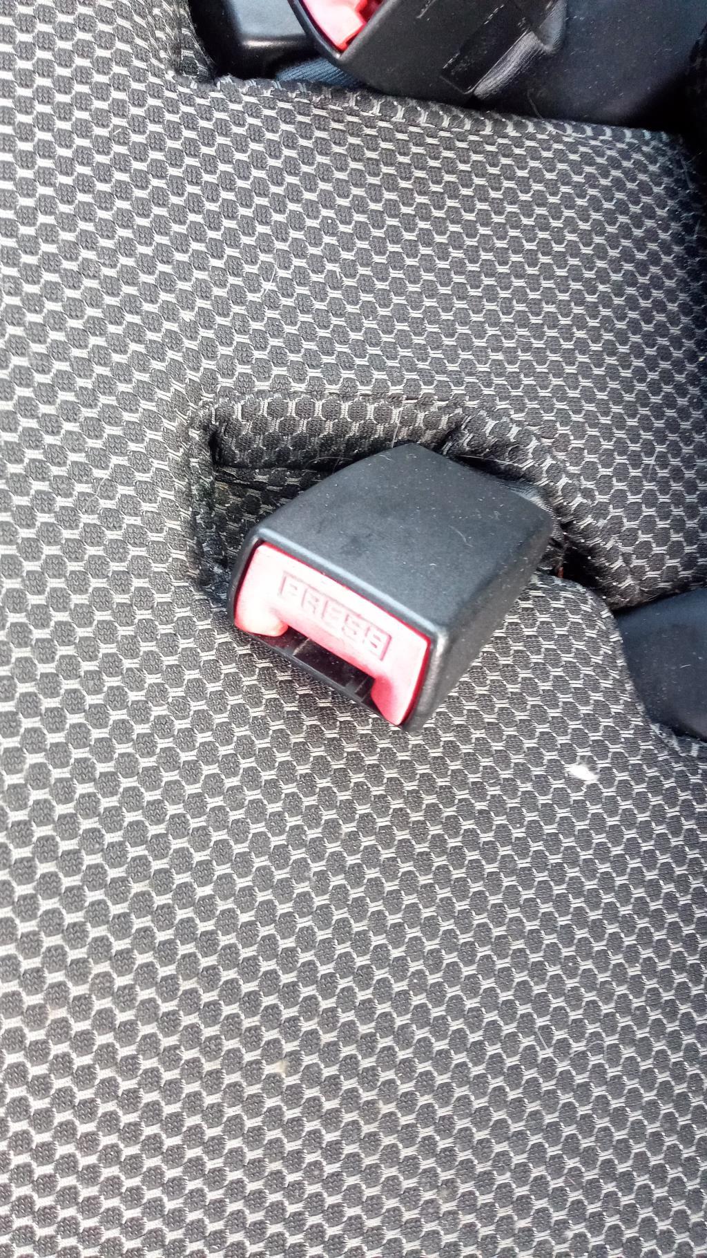 Aggancio cintura sicurezza posteriore sinistro NISSAN MICRA 3 PHASE 3 Diésel - 1