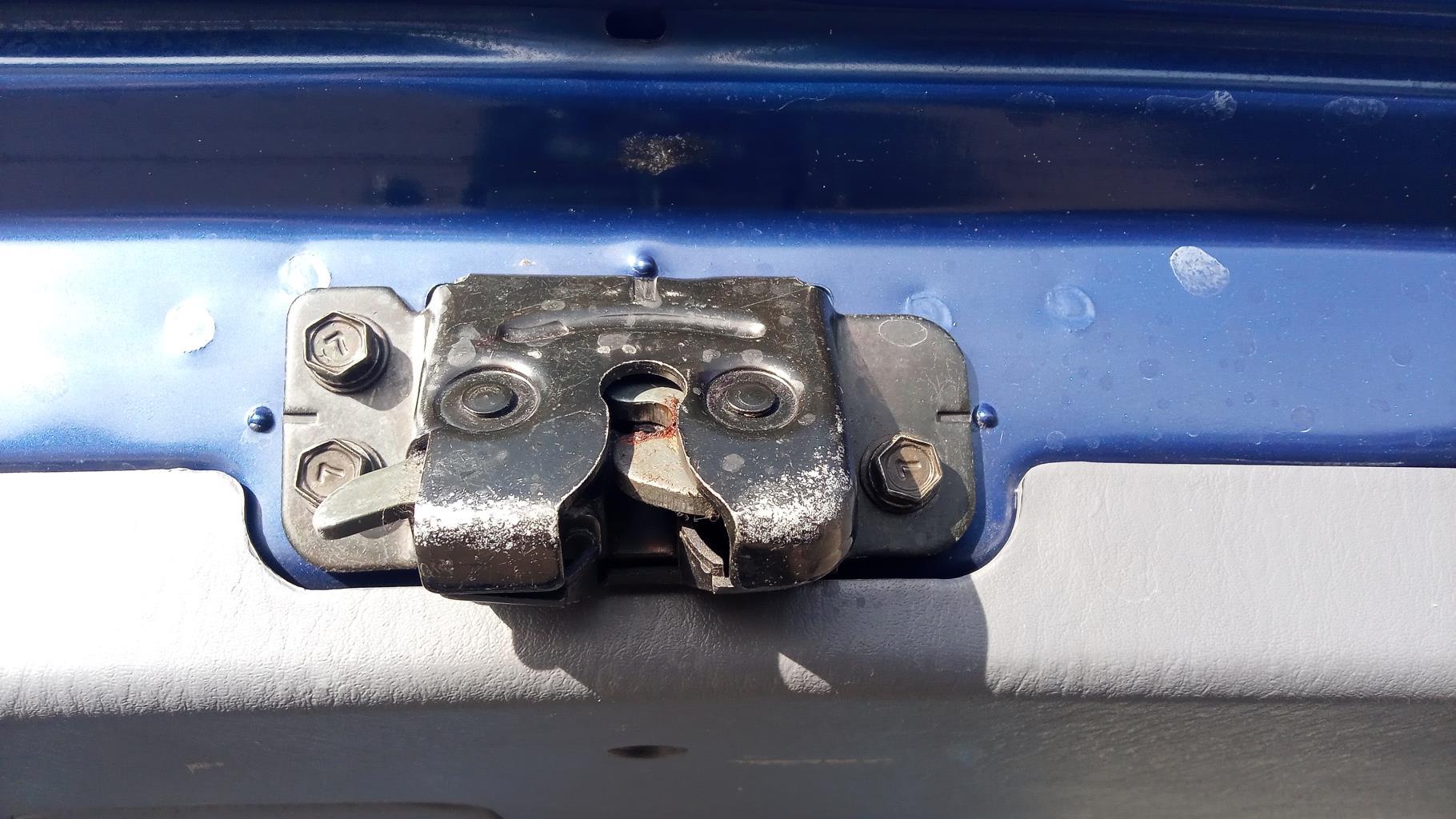 Serrure de coffre HYUNDAI LANTRA 2 BREAK Diesel - 1