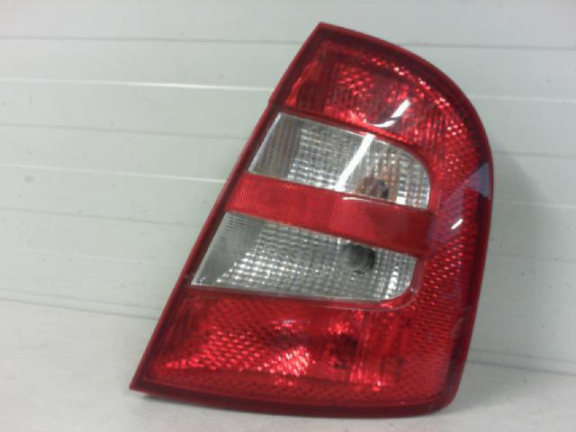 Fanale posteriore principale destro (luci) SKODA FABIA 1 PHASE 1 Gasolina - 1