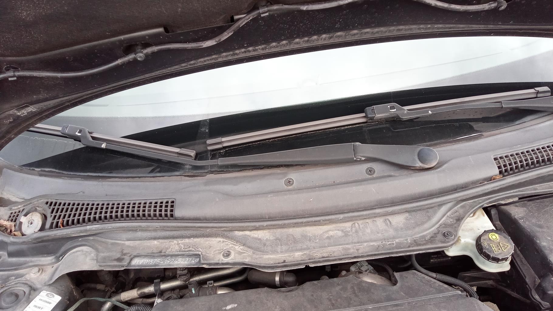 Braccio tergicristallo anteriore destro VOLVO S 40 2 PHASE 2 Diésel - 1