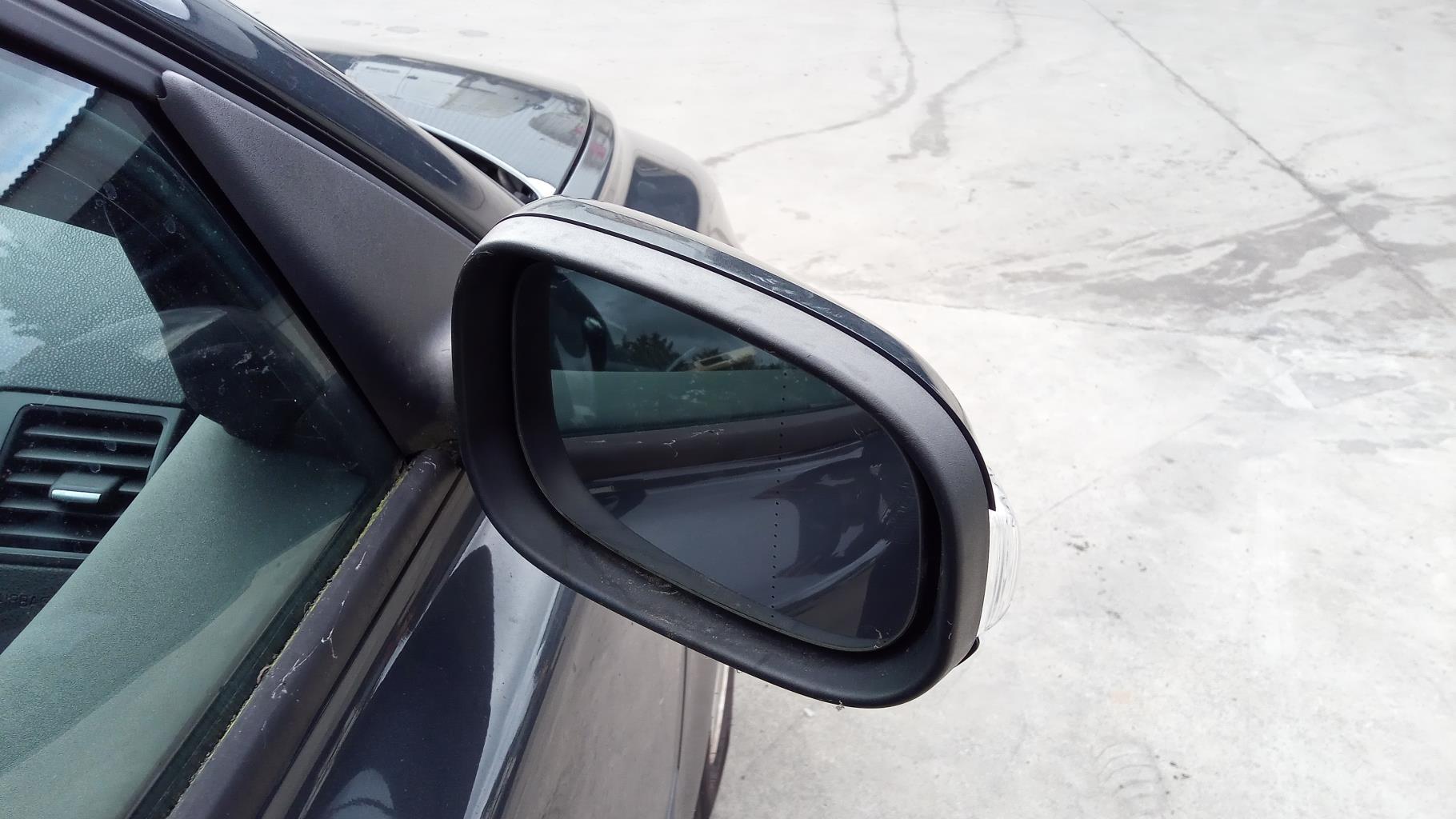 Retrovisor derecho VOLVO S 40 2 PHASE 2 Diésel - 1