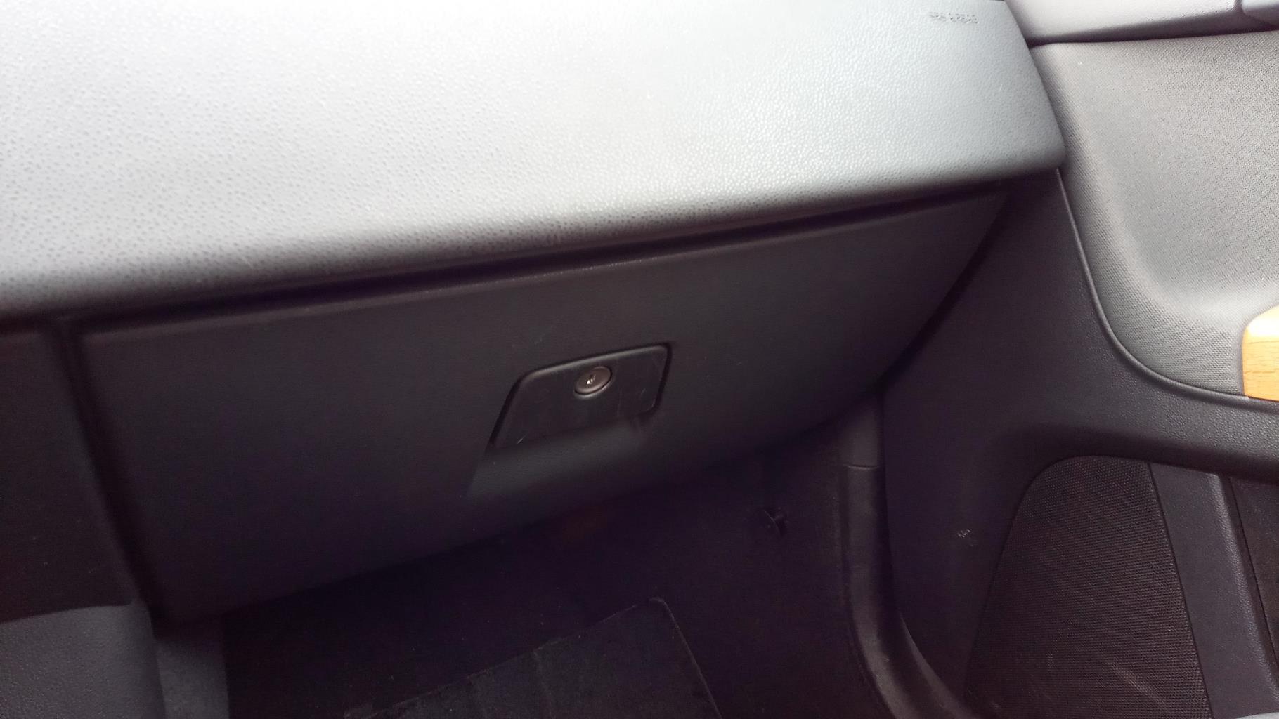 Vano portaoggetti VOLVO S 40 2 PHASE 2 Diésel - 1