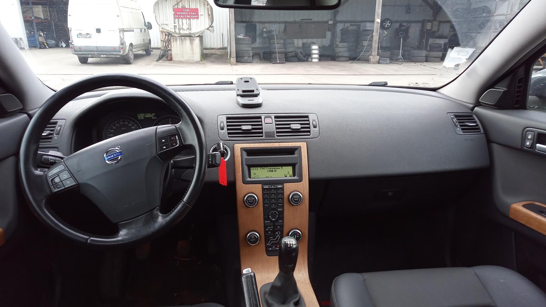 Volant VOLVO S 40 2 PHASE 2 Diesel - 1
