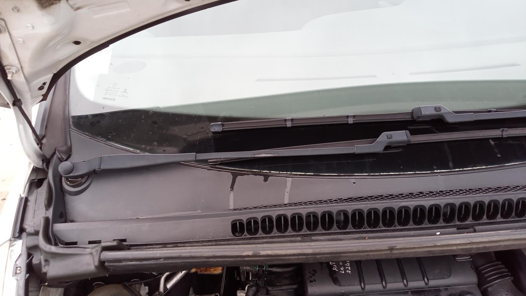Braccio tergicristallo anteriore destro PEUGEOT 5008 1 PHASE 1 Diésel - 1
