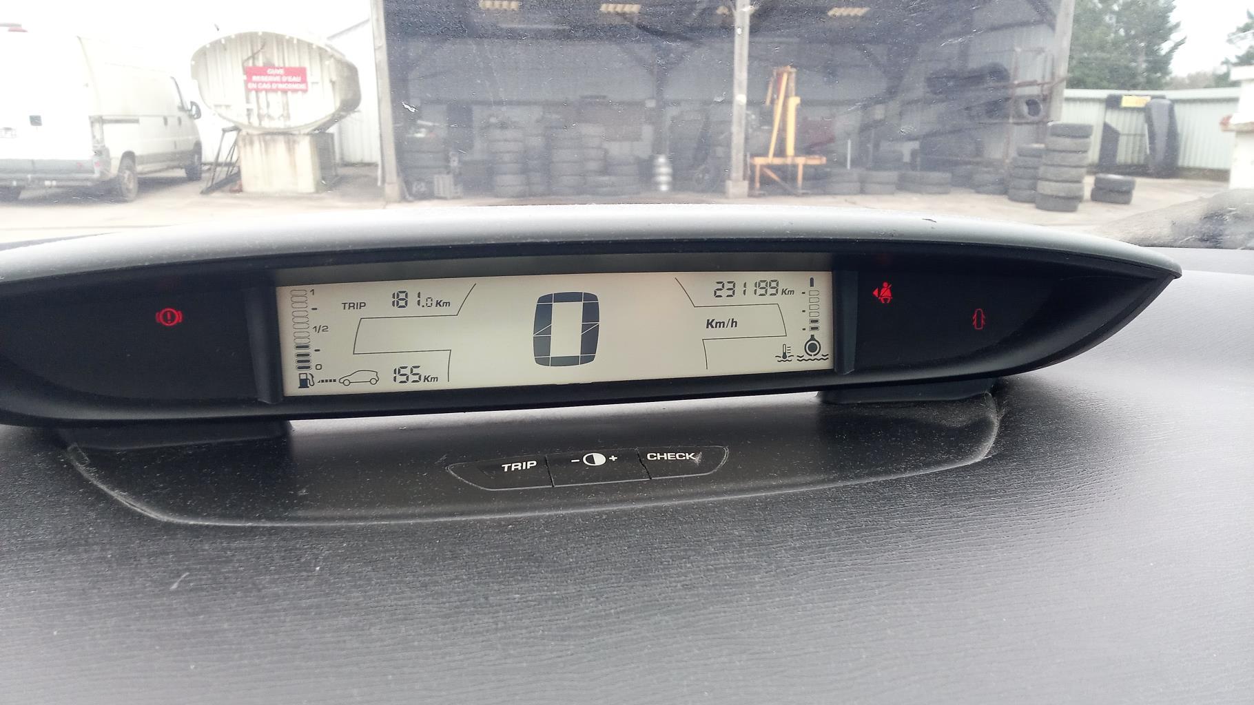 Compteur CITROEN C4 1 PHASE 1 Diesel - 1