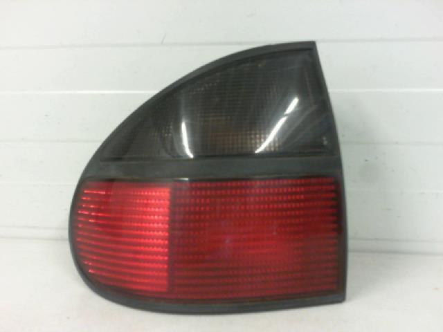 Fanale posteriore principale sinistro (luci) RENAULT LAGUNA 1 PHASE 1 Gasolina - 1