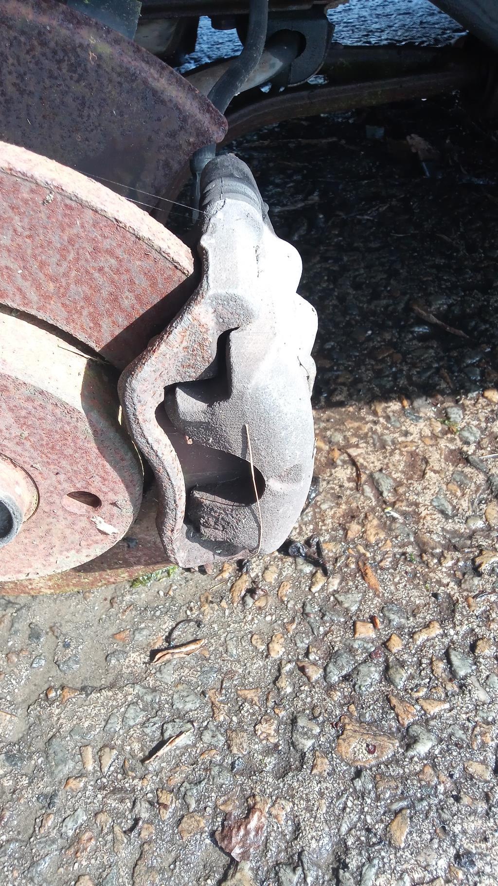 Pinza freni anteriore sinistra BMW SERIE 3 E30 Gasolina - 1