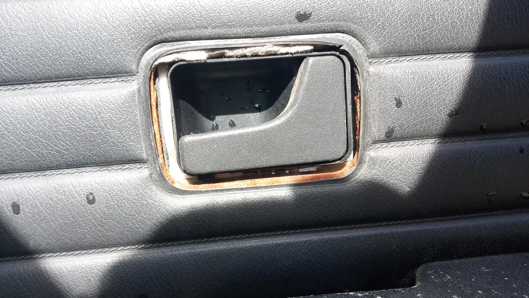 Maniglia interna posteriore destra BMW SERIE 3 E30 Gasolina - 1