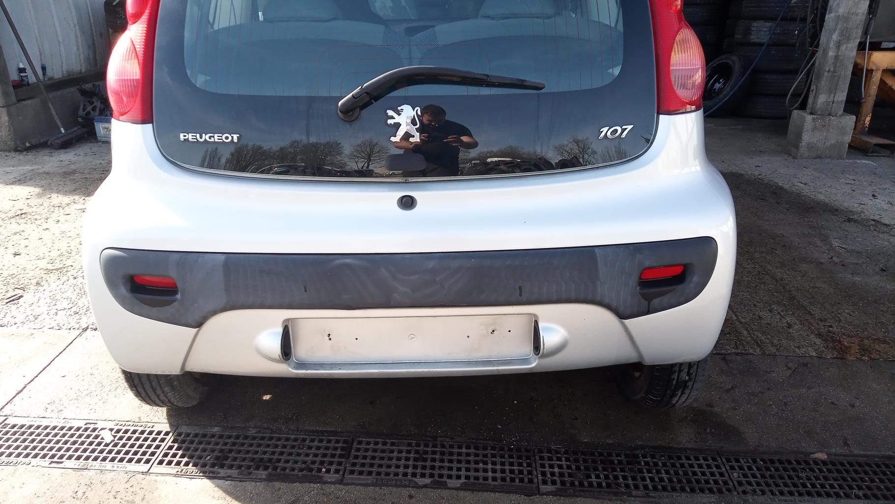 Bouton de coffre PEUGEOT 107 PHASE 1 Essence - 1
