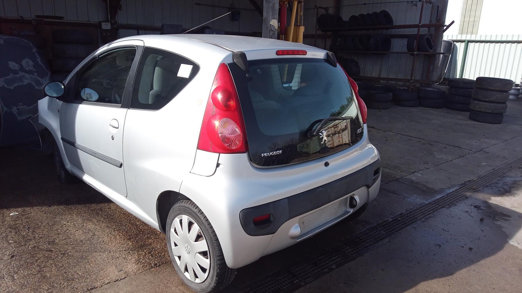 Treno posteriore completo PEUGEOT 107 PHASE 1 Gasolina - 1