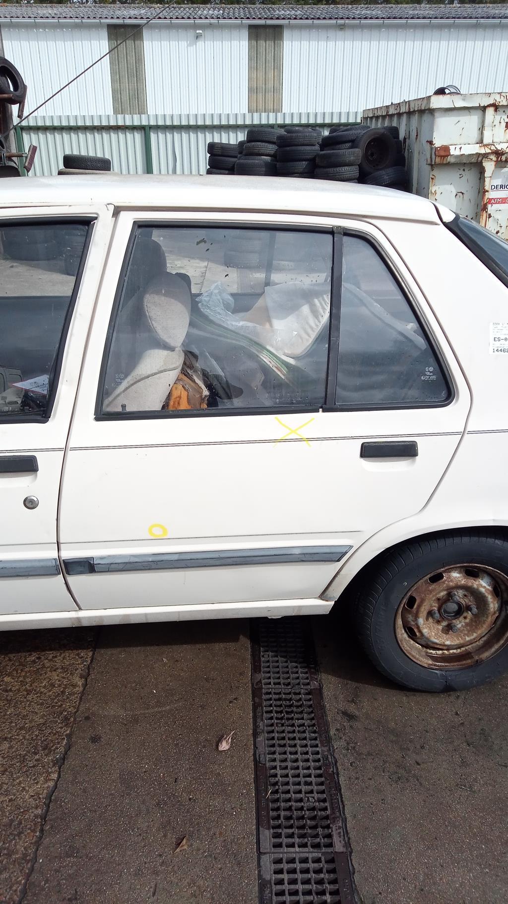 Vetro posteriore sinistro PEUGEOT 309 PHASE 2 Diésel - 1