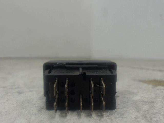 Bouton de warning RENAULT CLIO Diesel - 1