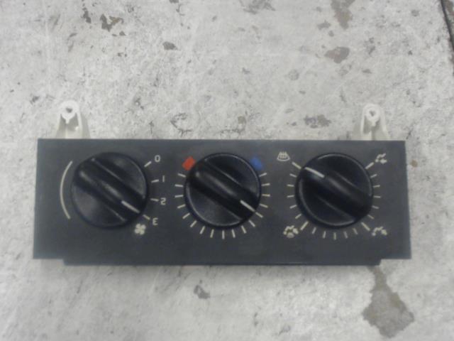 Commande chauffage RENAULT CLIO Diesel - 1
