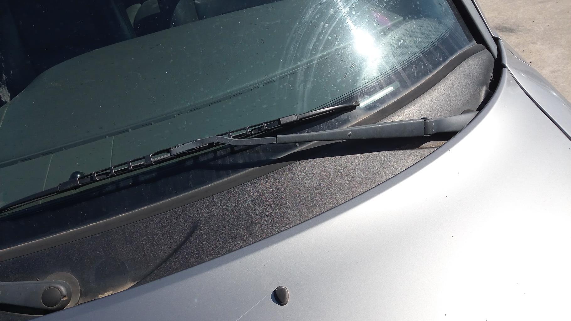 Braccio tergicristallo anteriore sinistro SAAB 9.3 1 Diésel - 1