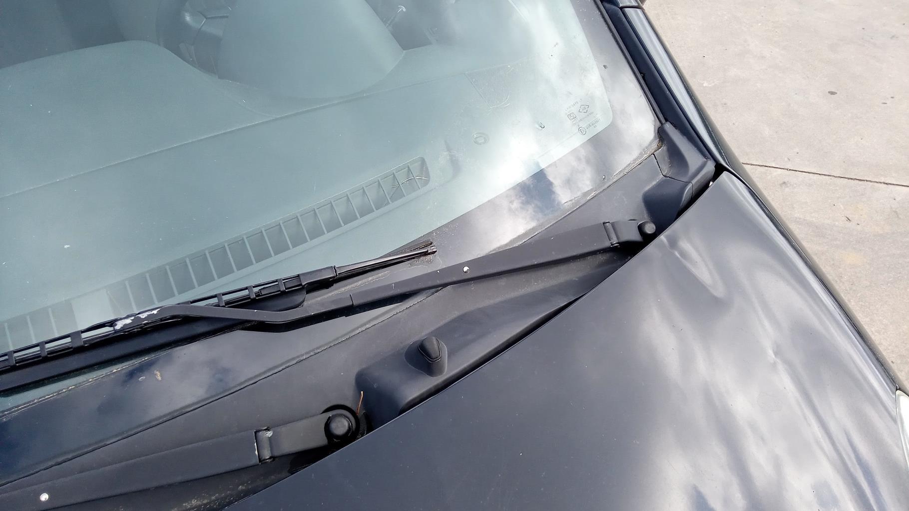 Braccio tergicristallo anteriore sinistro NISSAN PIXO Gasolina - 1