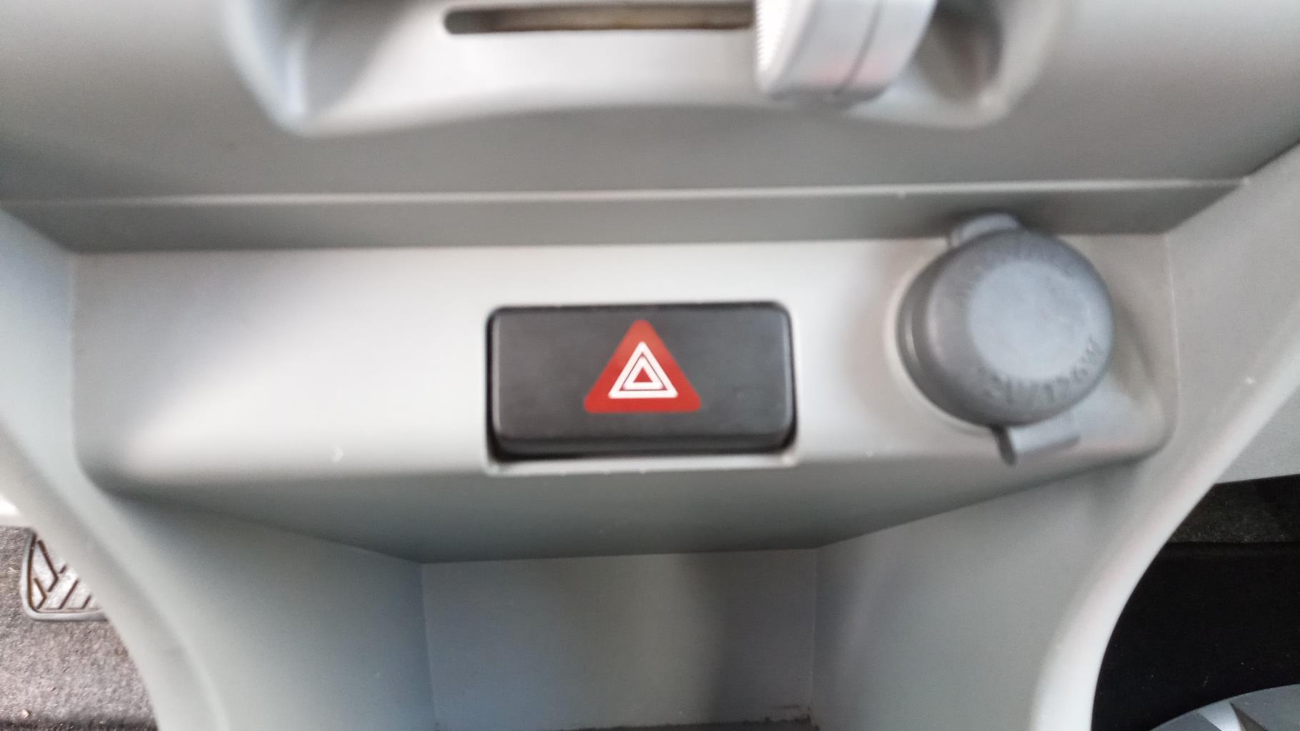 Interruttore luci emergenza NISSAN PIXO Gasolina - 1