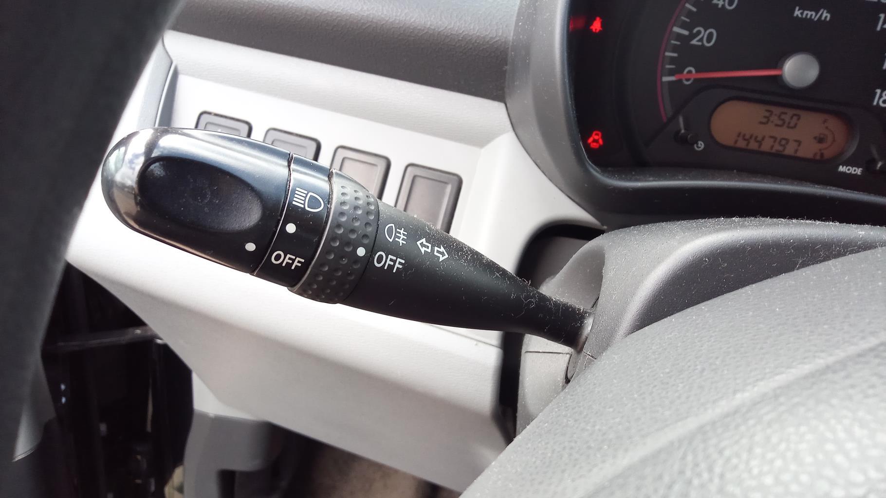 Commodo phare NISSAN PIXO Essence - 1