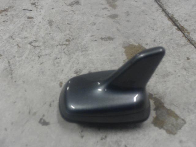 Antenne AUDI A3 3 SPORTBACK PHASE 2 Diesel - 1