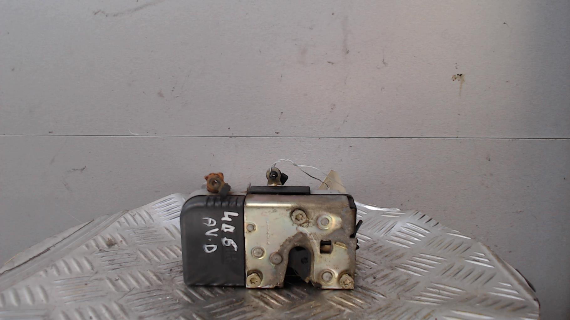 Serrure arriere droit PEUGEOT 406 PHASE 2 BREAK Diesel - 1