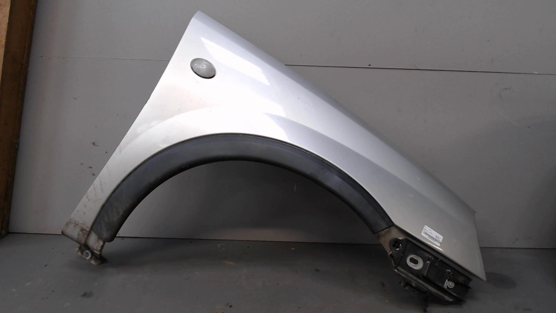 Aile avant droit OPEL CORSA C PHASE 2 Essence - 1