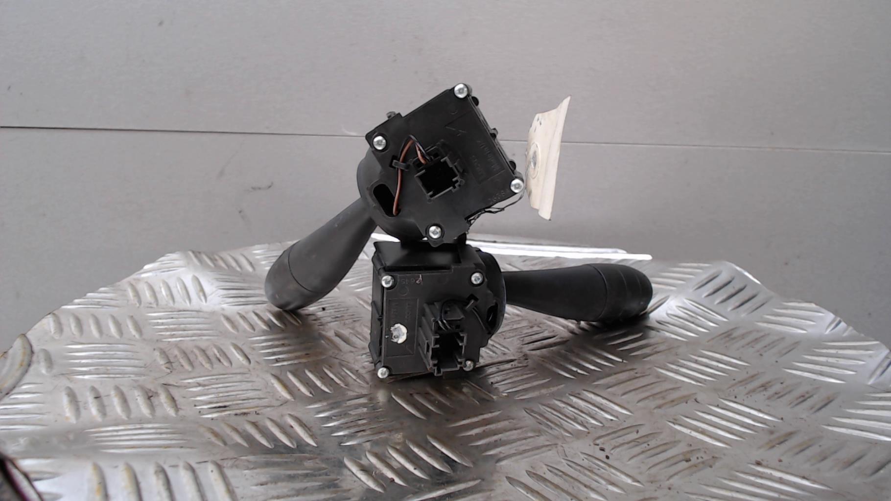 Commodo phare ROVER 75 PHASE 1 Essence - 1