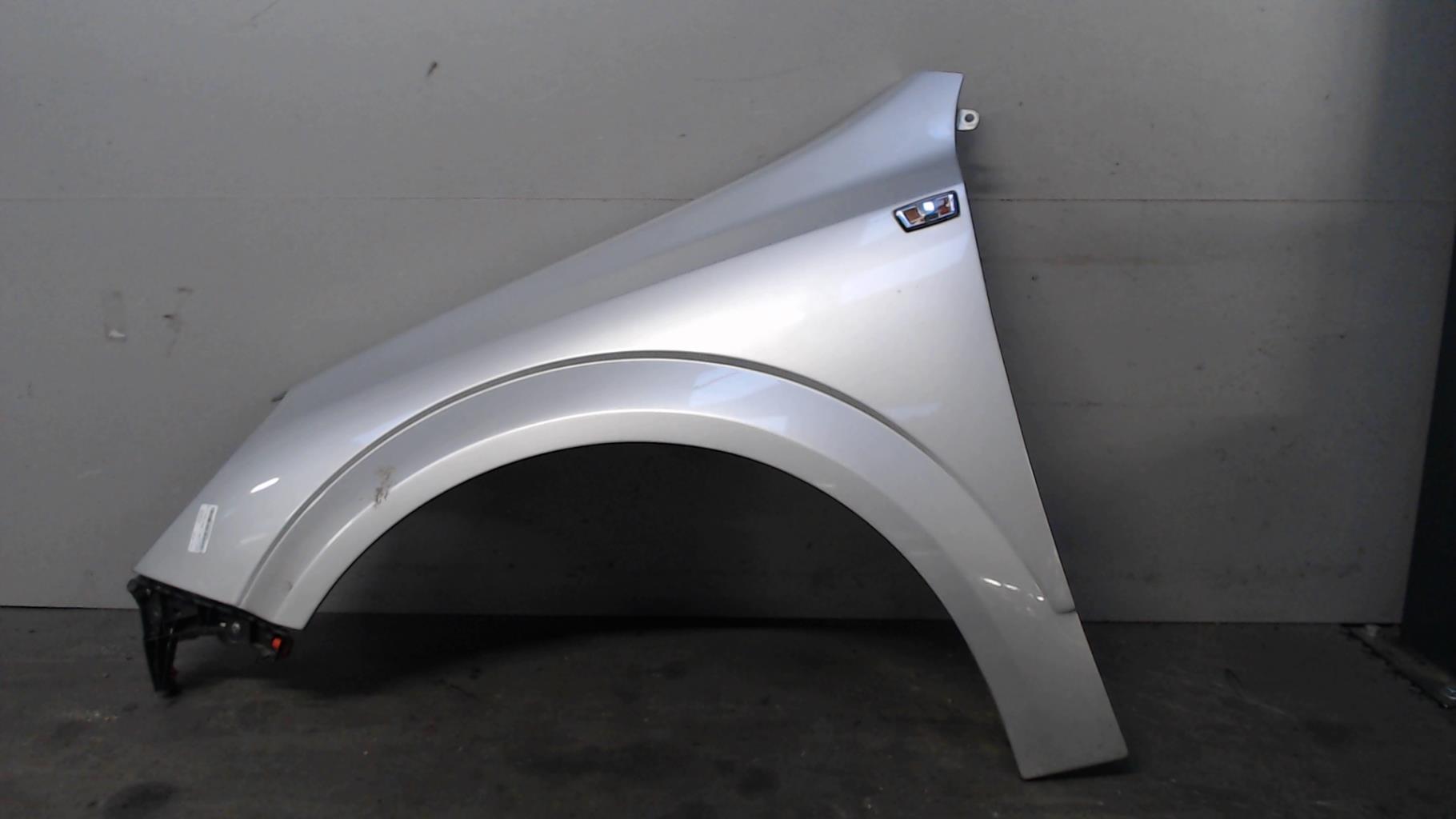 Aile avant gauche OPEL ASTRA H PHASE 1 BREAK Essence - 1