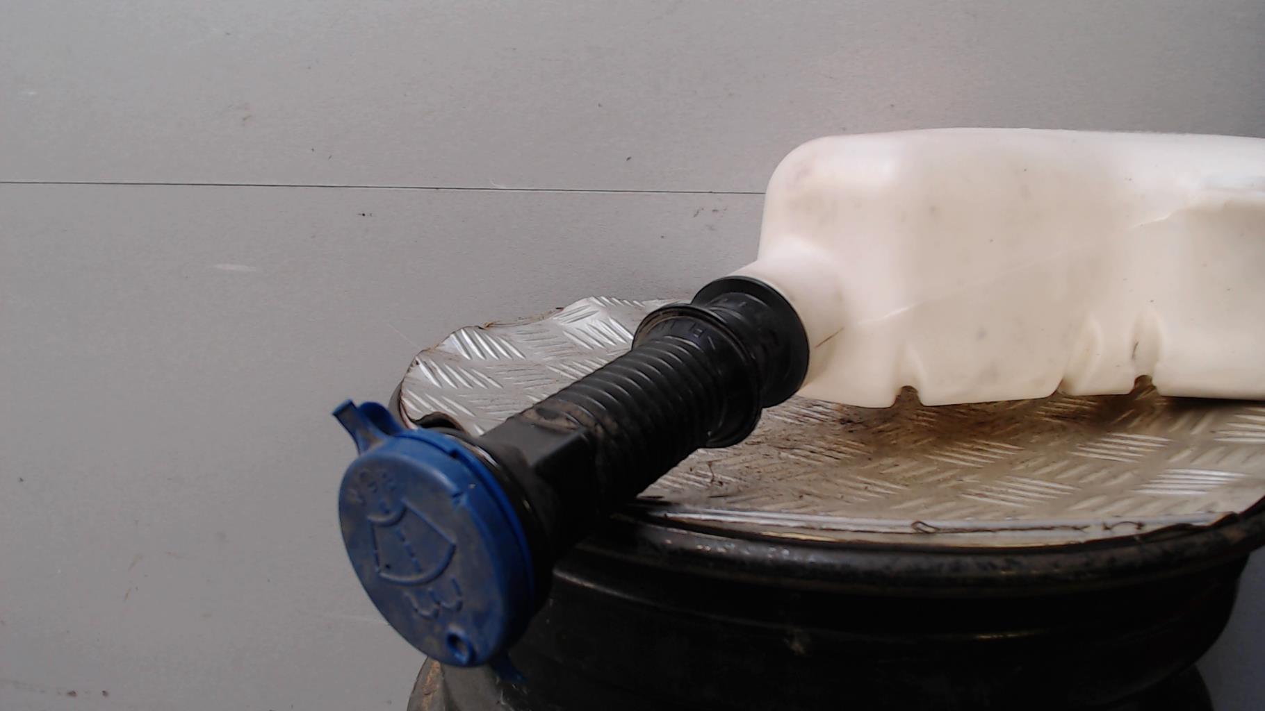 Vase de lave glace PEUGEOT 306 PHASE 2 Diesel - 1