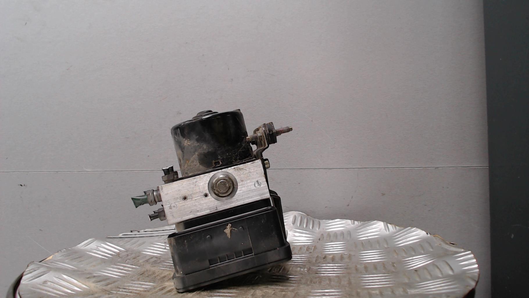 Bloc ABS (freins anti-blocage) CITROEN C5 1 PHASE 2 Diesel - 1