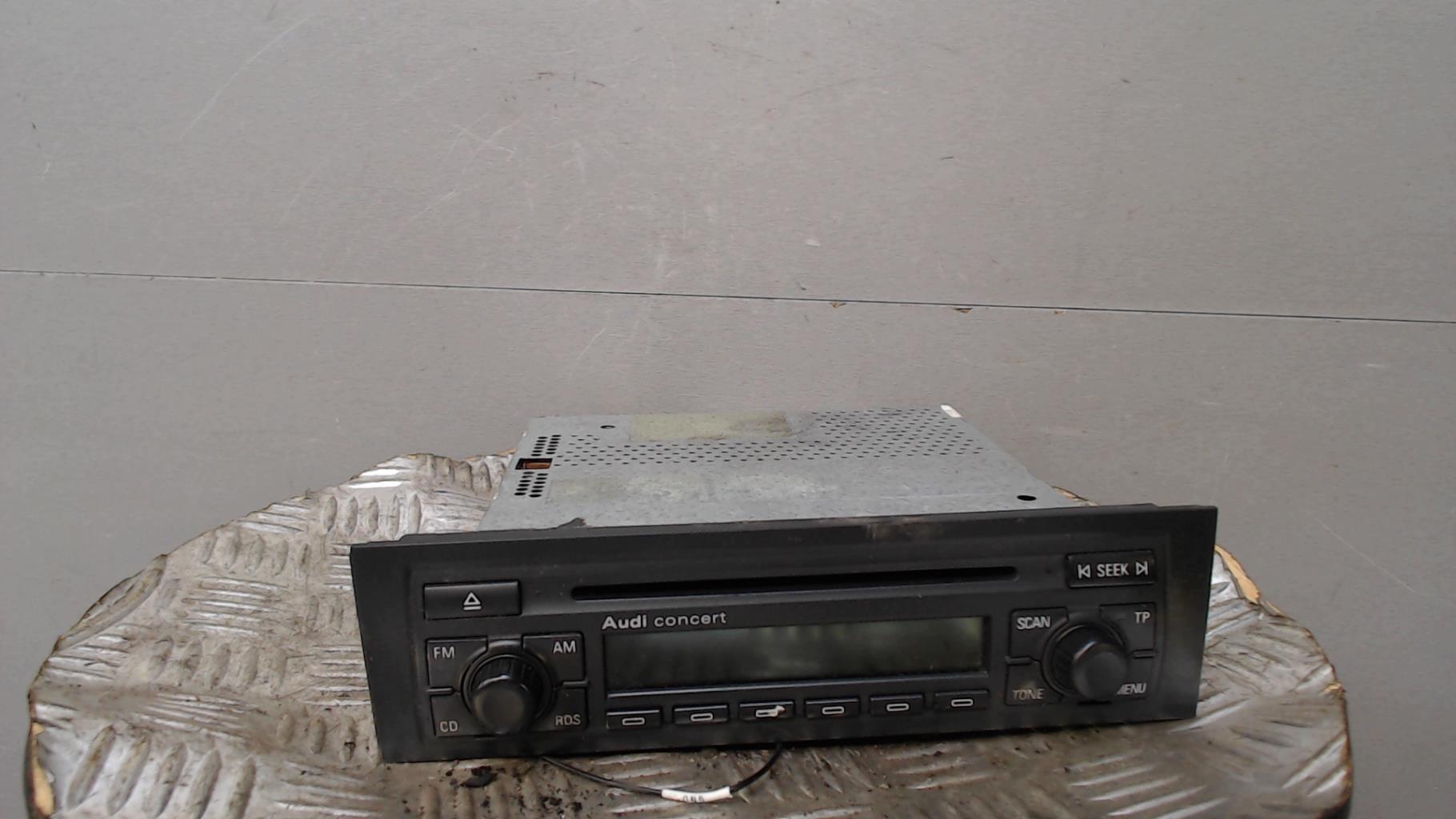 Autoradio d'origine AUDI A3 2 PHASE 1 Diesel - 1