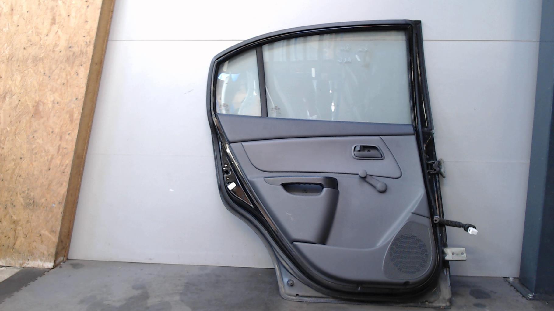 Porte arriere gauche KIA RIO 2 PHASE 1 Diesel - 1
