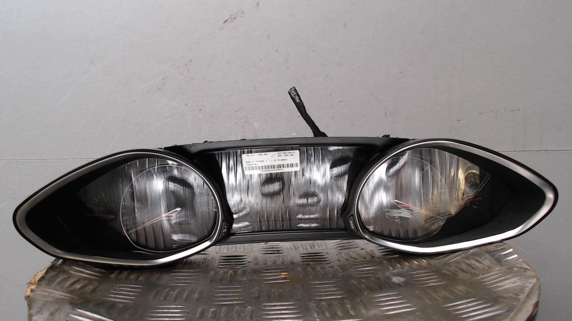 Compteur PEUGEOT 308 2 PHASE 1 Diesel - 1