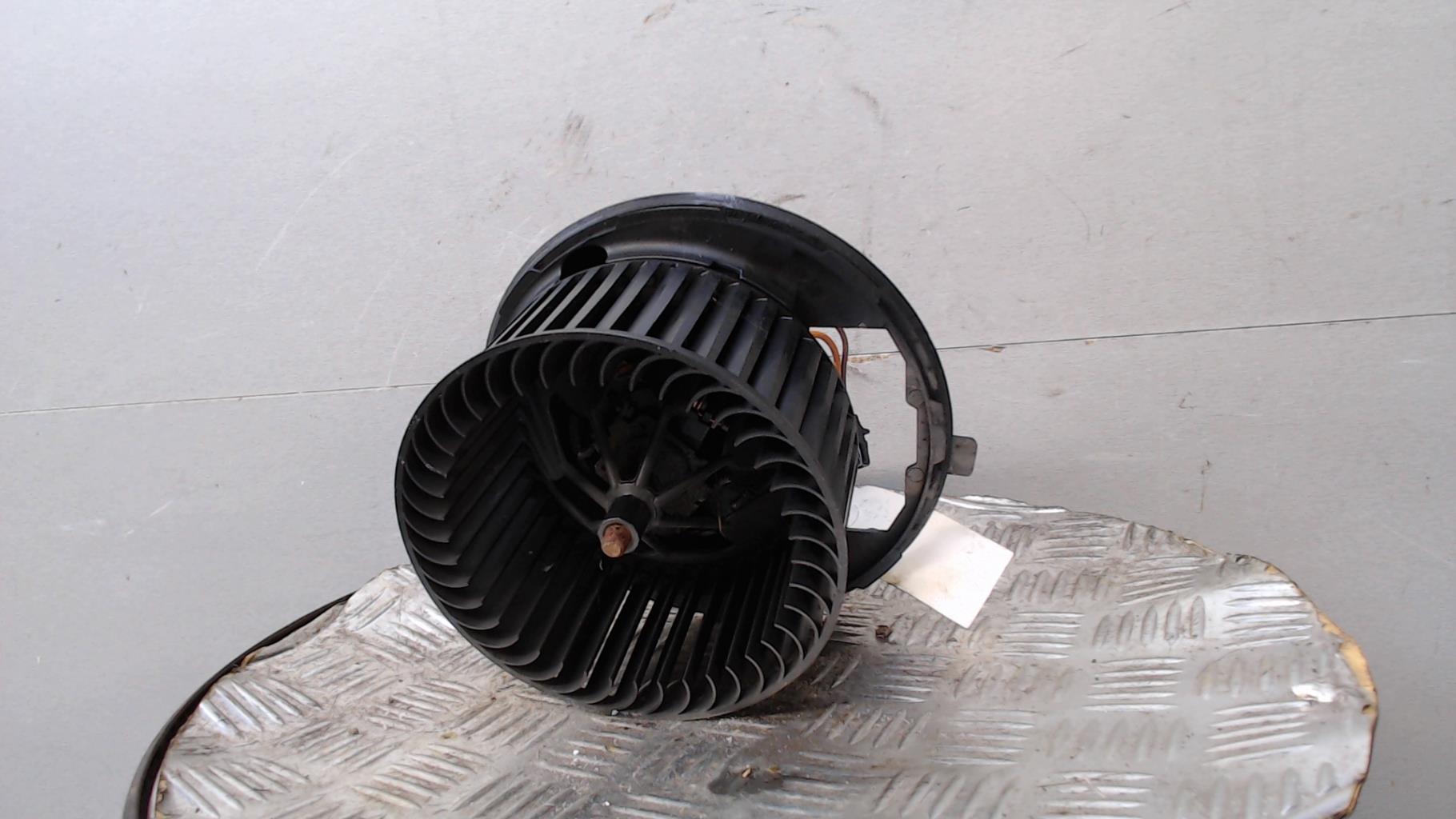 Pulseur d'air VOLKSWAGEN PASSAT 5 Diesel - 1