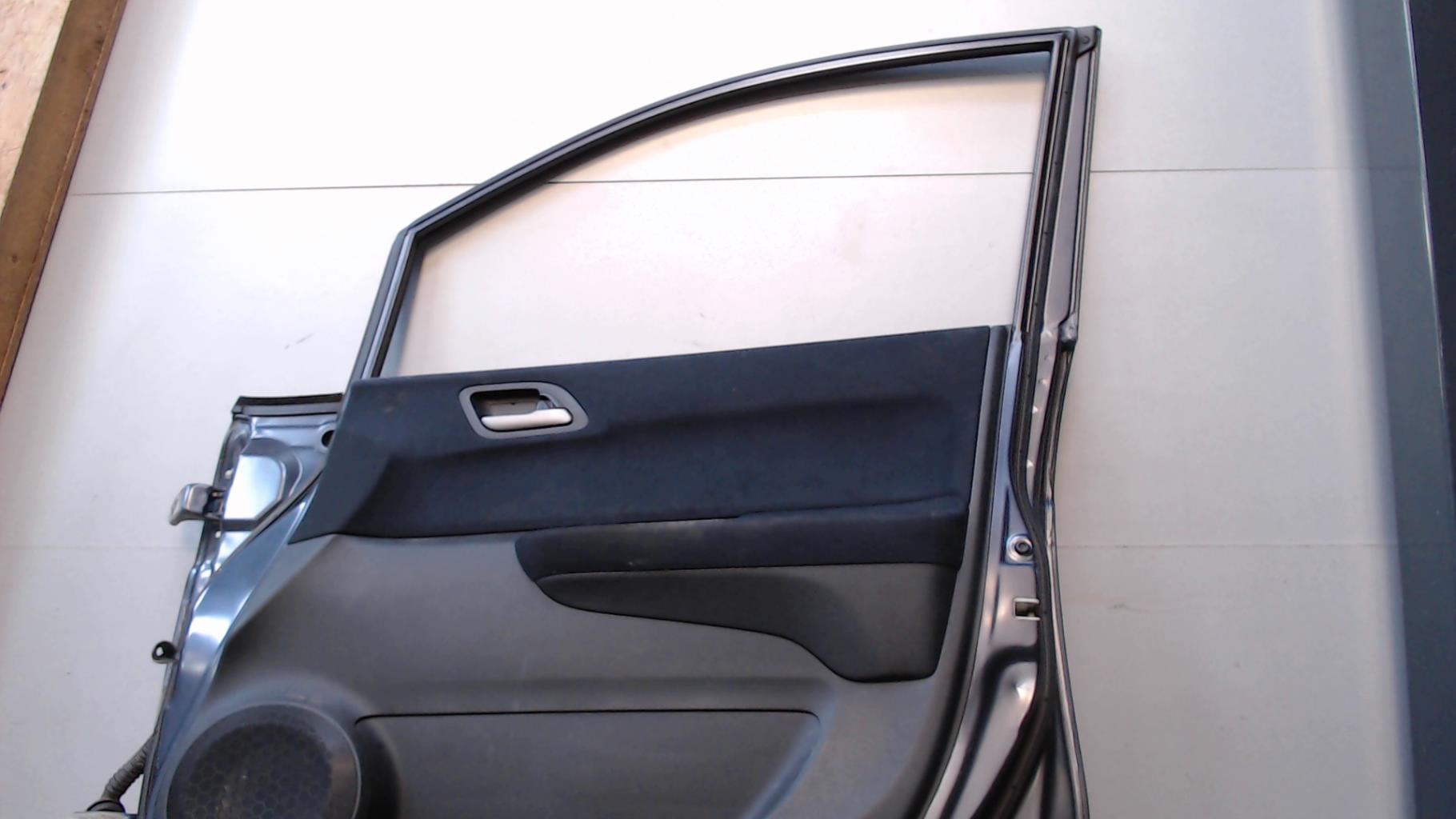 Porte avant droit HONDA FR-V Diesel - 1