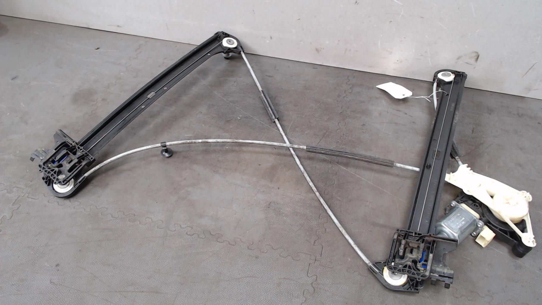 Mecanisme de leve vitre electrique avant gauche AUDI A3 3 PHASE 1 Diesel - 1