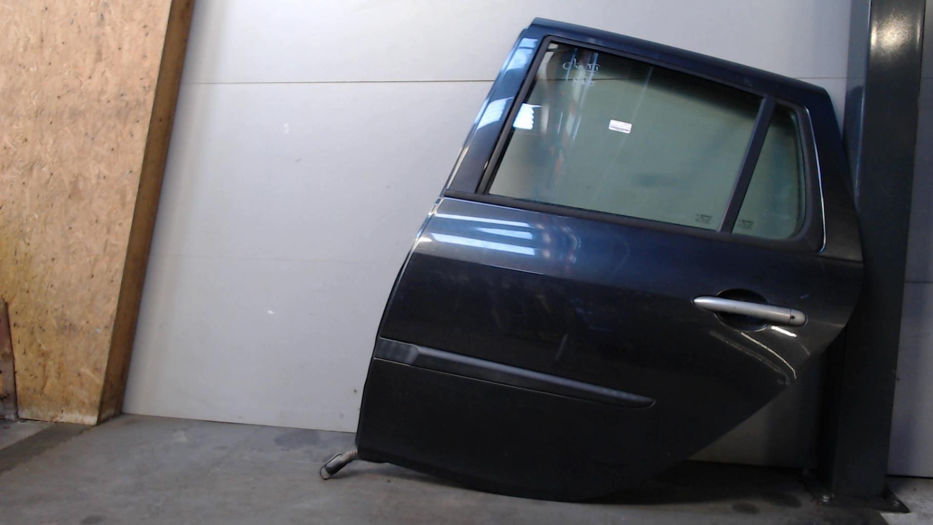 Porte arriere gauche RENAULT CLIO 3 PHASE 1 BREAK Diesel - 1