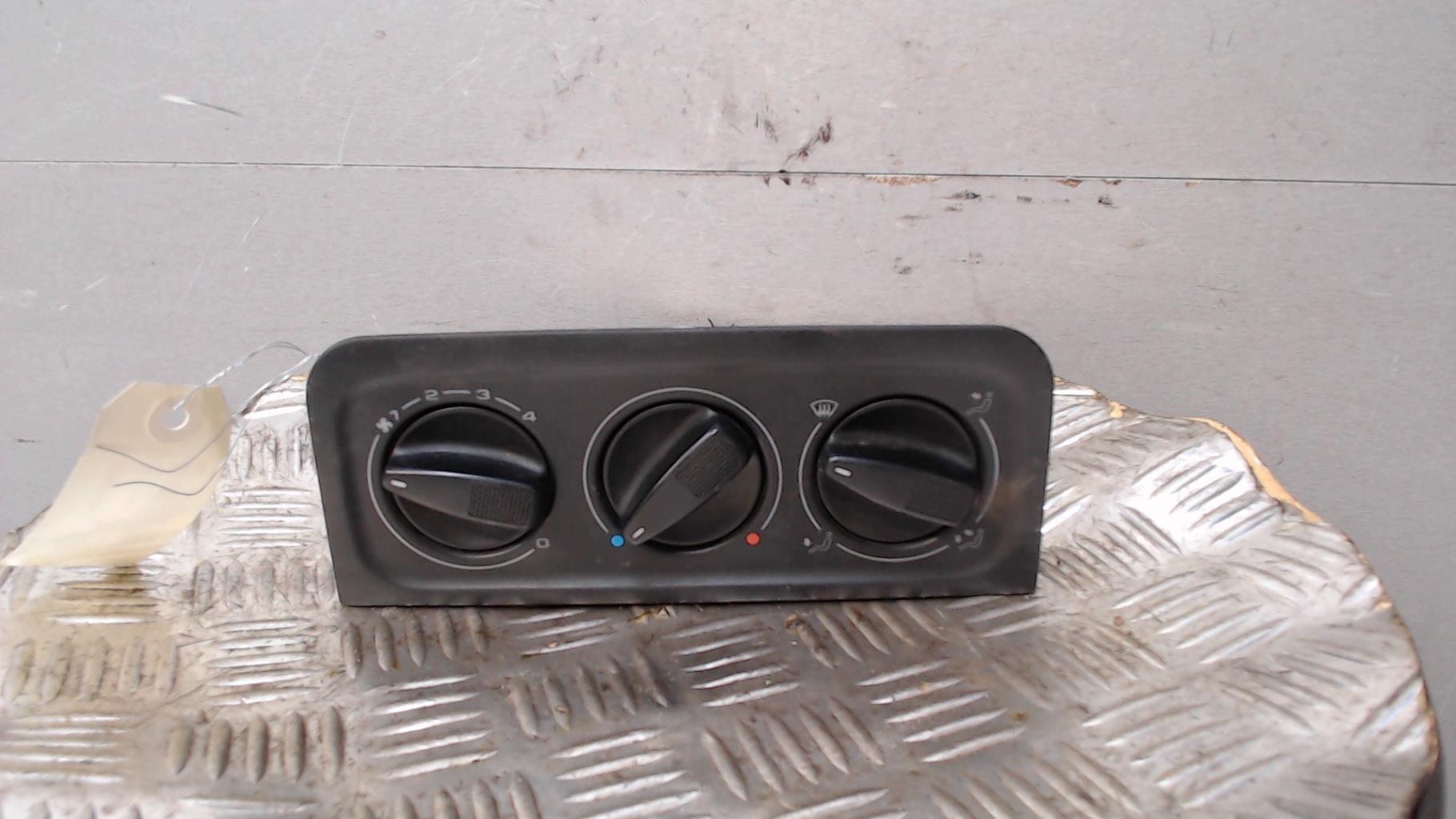 Commande chauffage VOLKSWAGEN GOLF 3 BREAK Diesel - 1