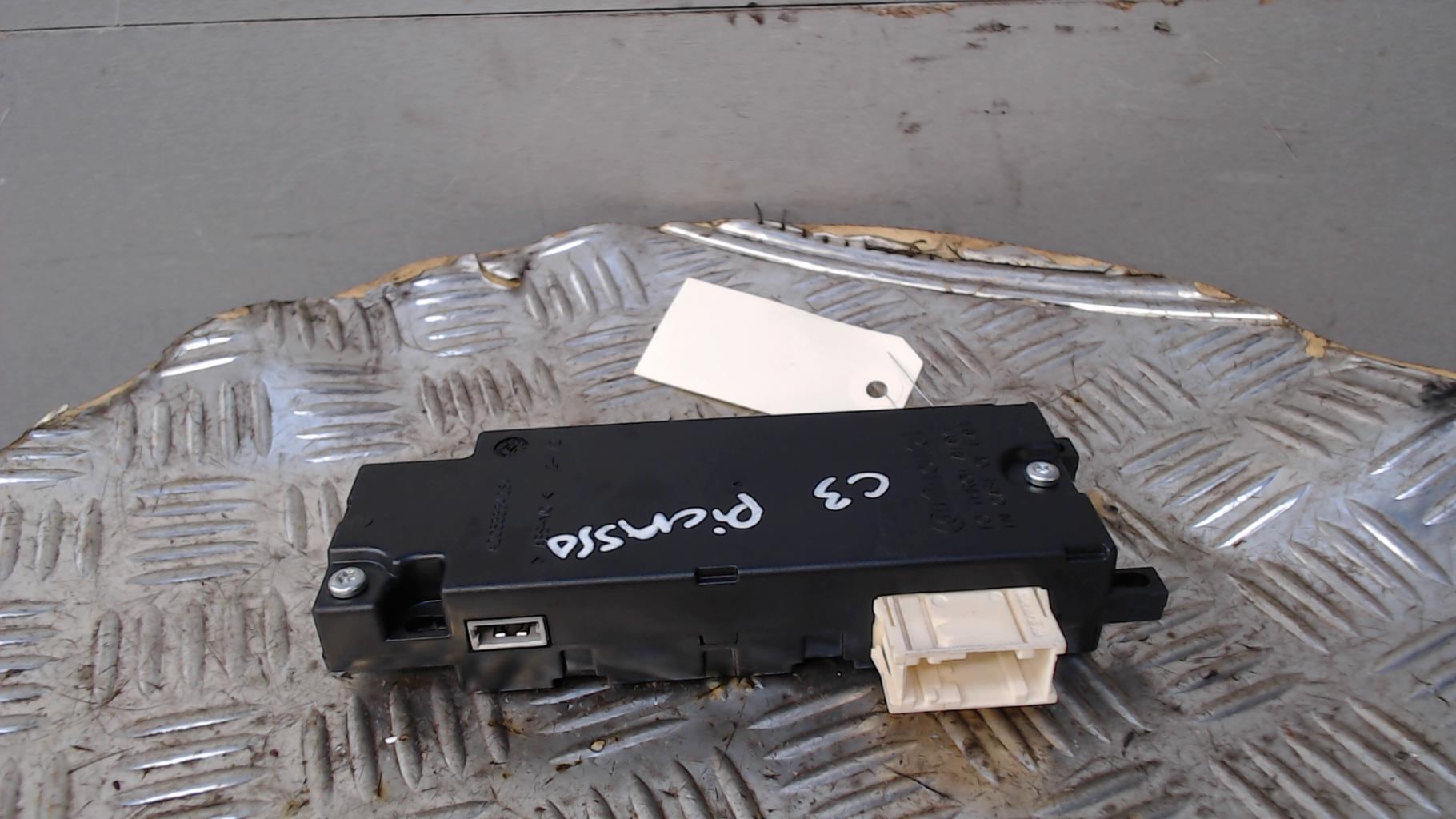Autoradio CITROEN C3 PICASSO PHASE 1 Diesel - 1