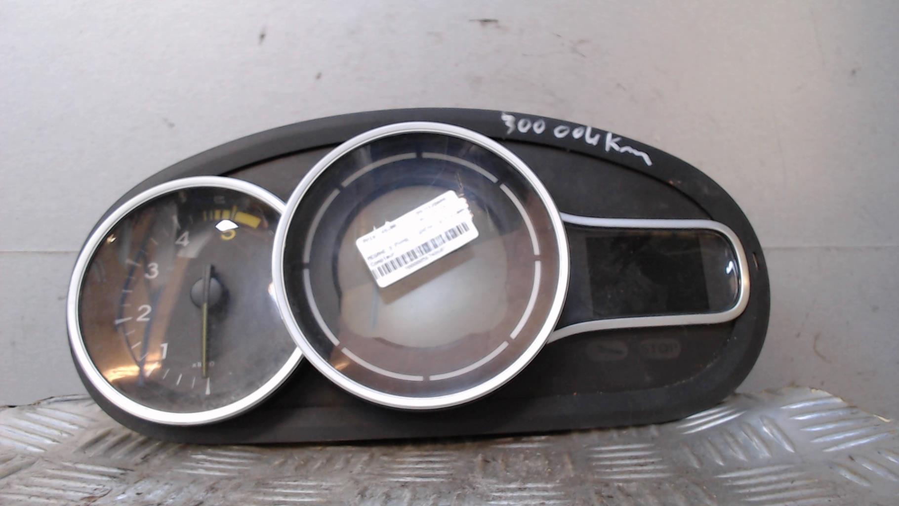 Compteur RENAULT MEGANE 3 PHASE 1 BREAK Diesel - 1
