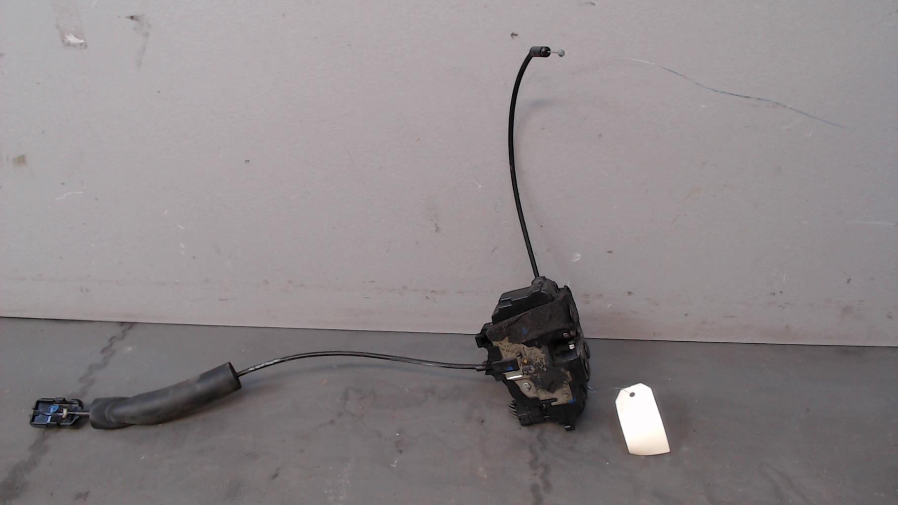 Serrure arriere droit RENAULT MEGANE 3 PHASE 1 BREAK Diesel - 1