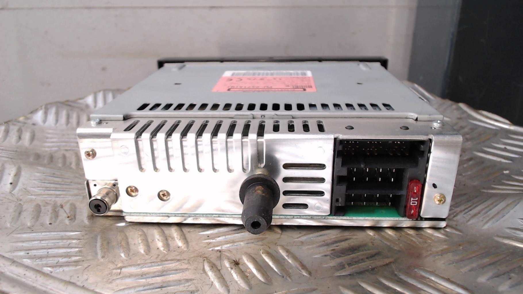 Autoradio PEUGEOT 307 PHASE 1 Essence - 1