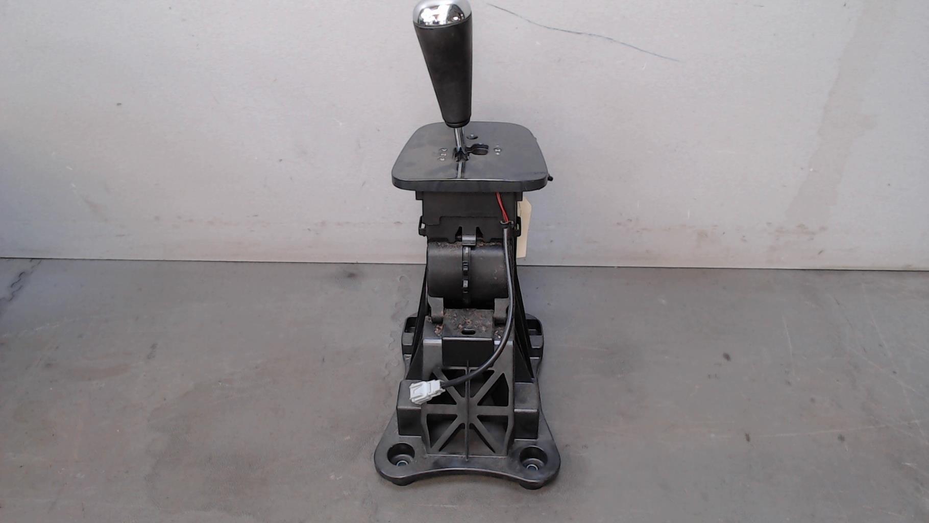 Levier de vitesses PEUGEOT 3008 1 PHASE 1 Diesel - 1