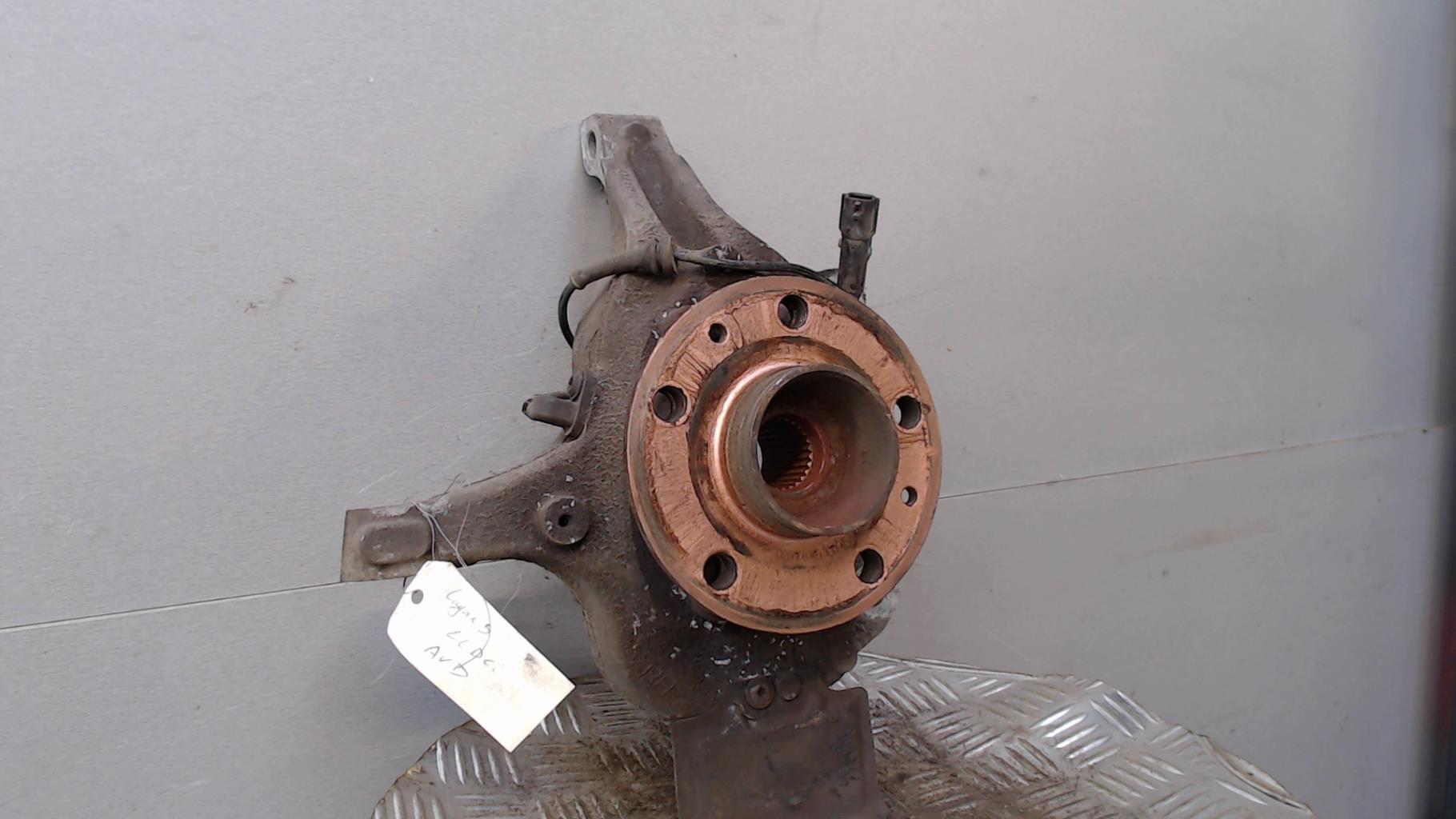 Moyeu avant droit RENAULT LAGUNA 3 PHASE 1 Diesel - 1