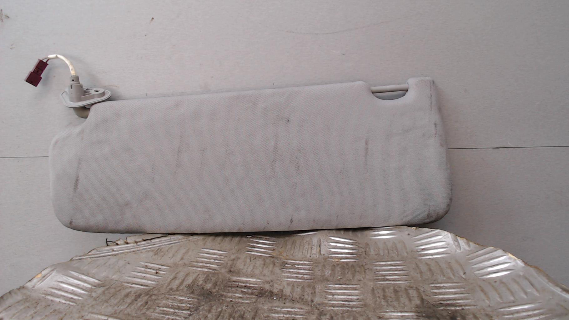 Pare soleil droit BMW SERIE 3 E90 PHASE 1 Diesel - 1